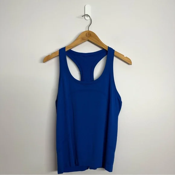 Lululemon Swiftly Tech Racerback Tank Top 2.0 Race Length Symphony Blue Size 10 - Picture 1 of 3